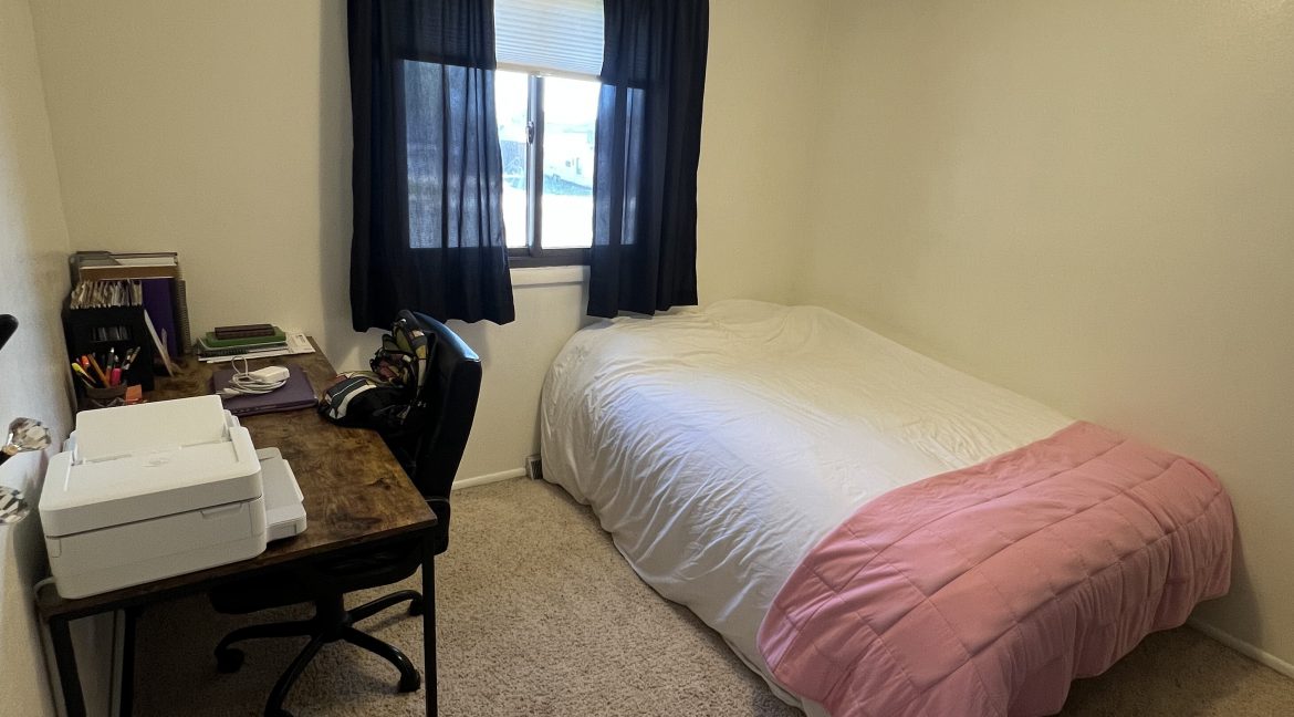 13Upstairs Rm