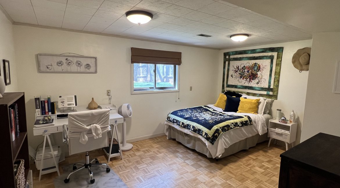 15Downstairs Bedroom 2