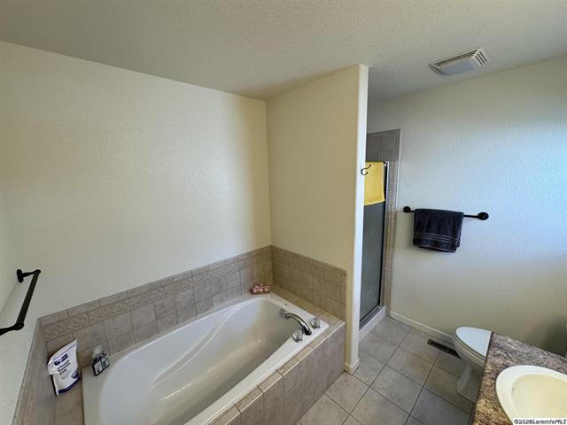 260139-24eace5a-e226-4967-b1c1-80146a42eccc