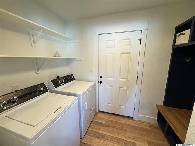 260139-2fb3318f-f072-4651-913b-dd35d6b9ac37